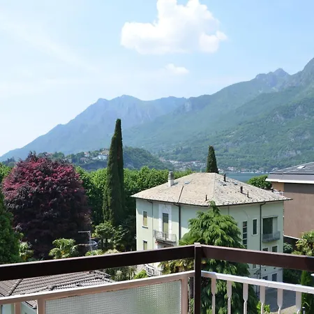 Big Romantic Lake View & Terrace Apartment *