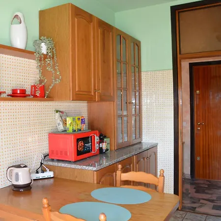 Big Romantic Lake View & Terrace Apartament